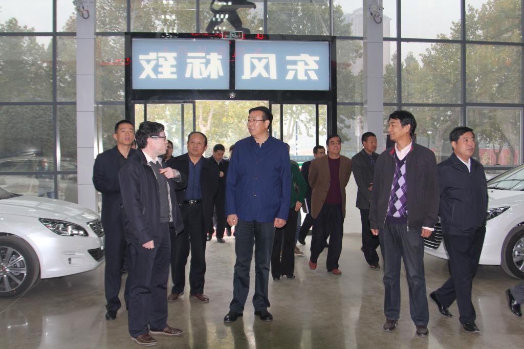 贺书田书记一行