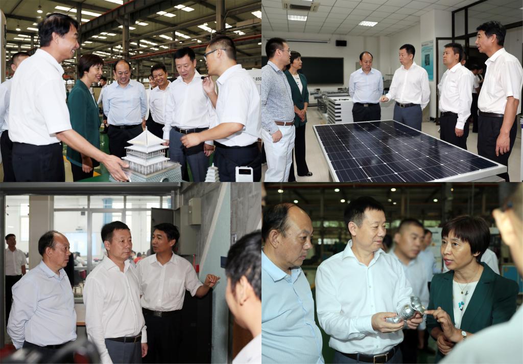 董小龙、贺键一行考察我院实训中心