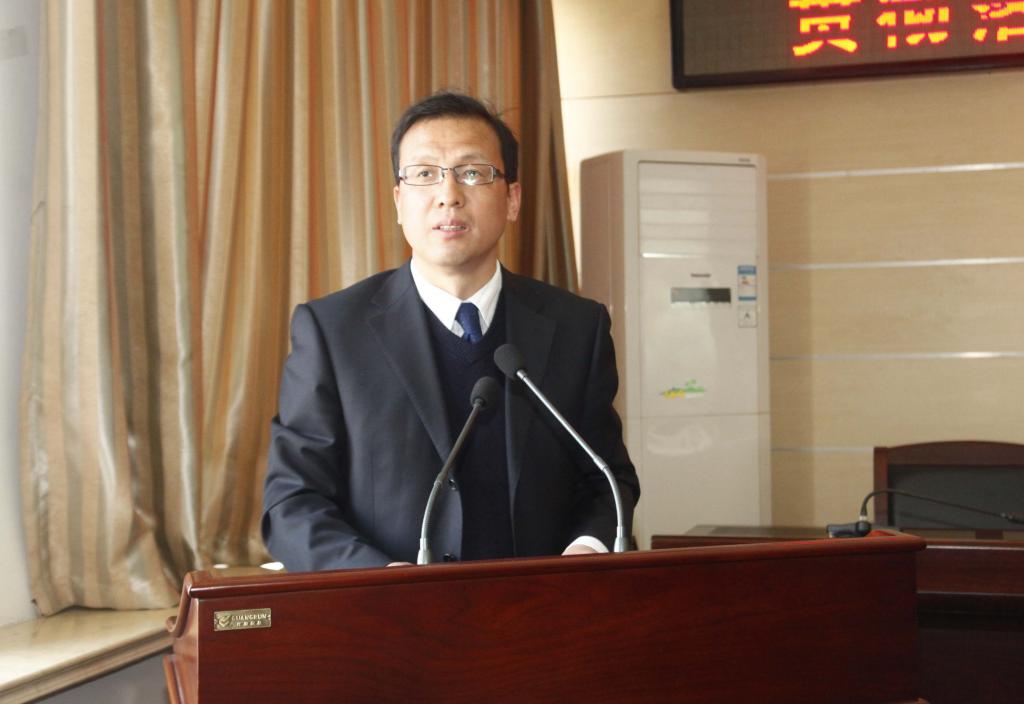 副院长杨卫军对分管工作进行安排部署