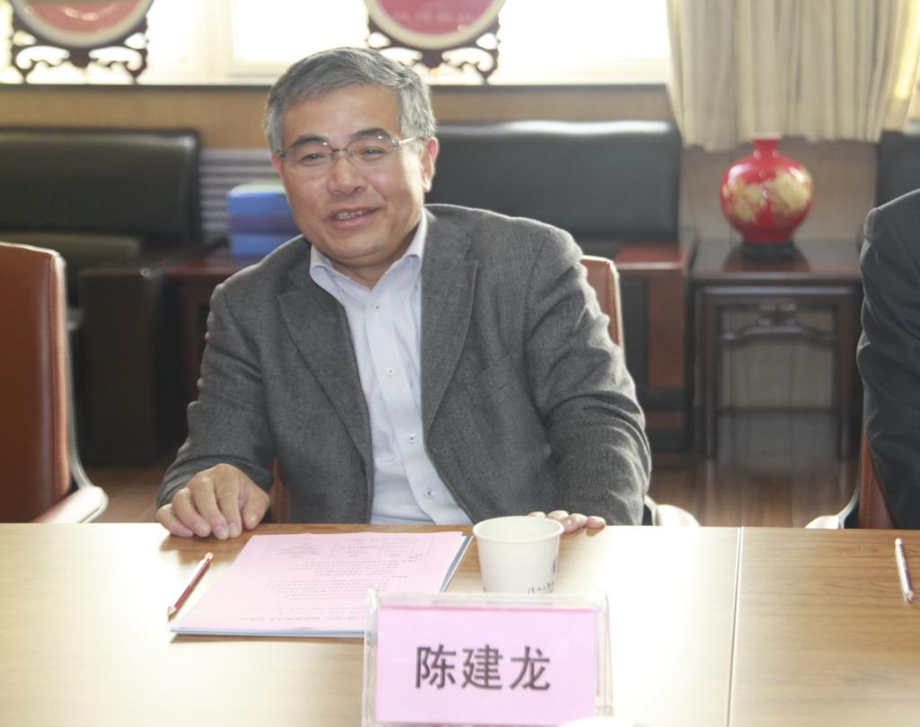 欧姆龙集团人才革新部部长陈建龙发言