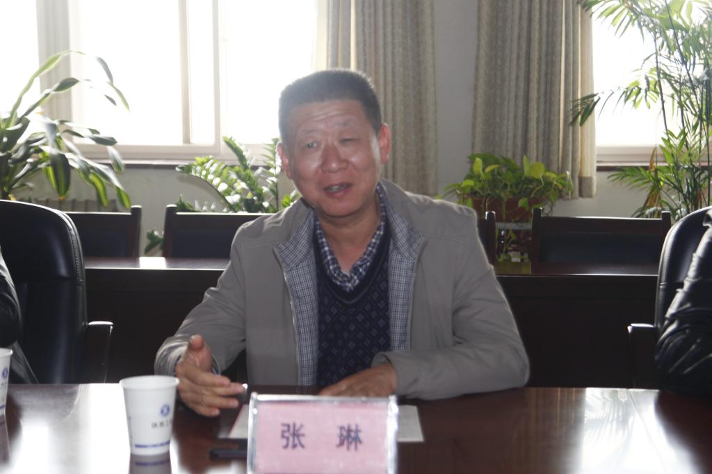 张琳副院长介绍兰州资源环境职业技术学院的相关情况