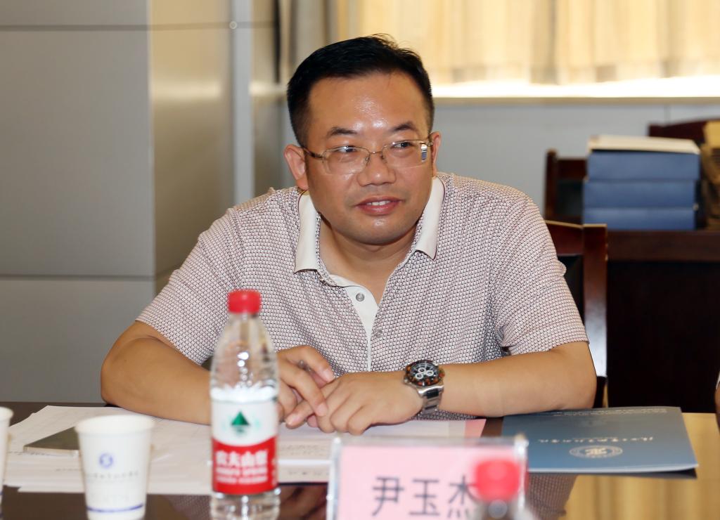 教育部大赛办尹玉杰讲话