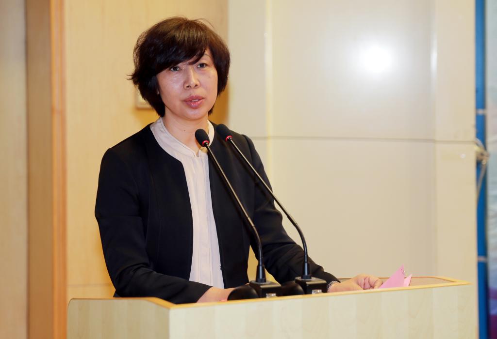 院长张晓云致辞