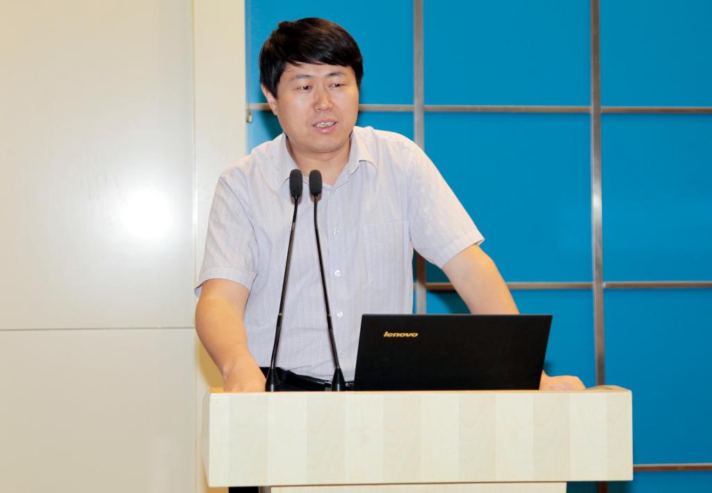 省教育厅高教处处长范永斌讲话