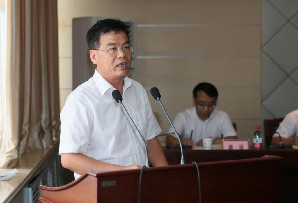 党委副书记、副院长刘永亮作会议总结