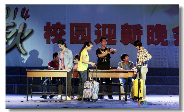 情景表演《同桌的你》