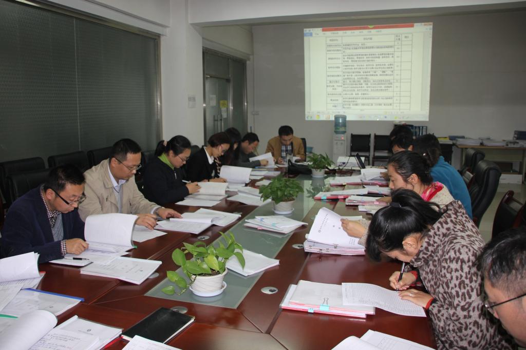 土木学院开展期中教学检查优秀教案评比活动