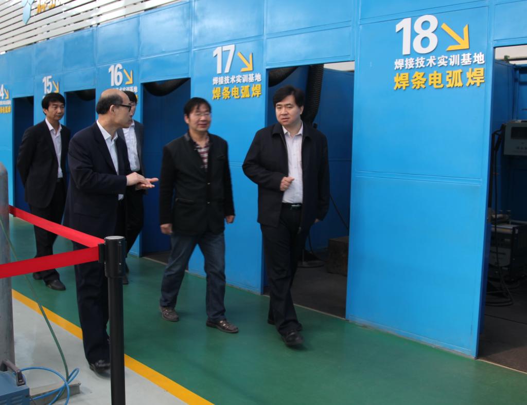 刘宏杰处长