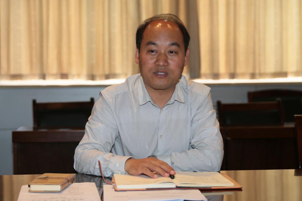 梅创社副院长传达陕西特色产业高校扶贫工作推进会的会议精神